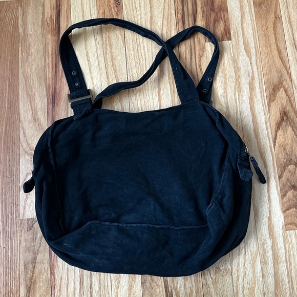 Black Velvet Shoulder Bag with Text Design - Picture 5 of 5